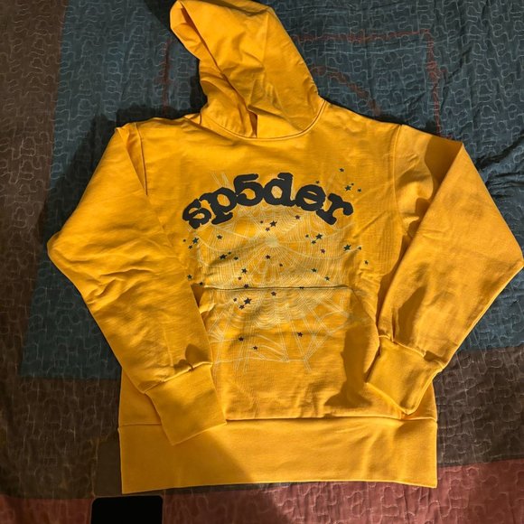 SP5DER Classic Hoodie in Yellow - Picture 2 of 6